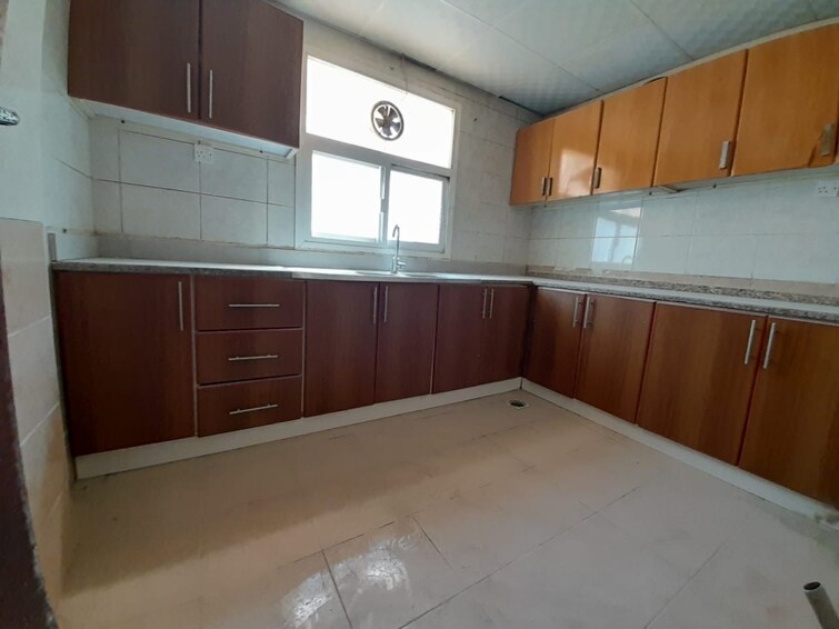 Muwaileh Building Apartment for Rent, Muwaileh, Sharjah