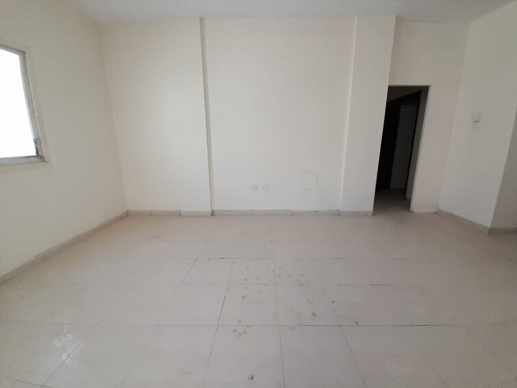 Muwaileh Building Apartment for Rent, Muwaileh, Sharjah
