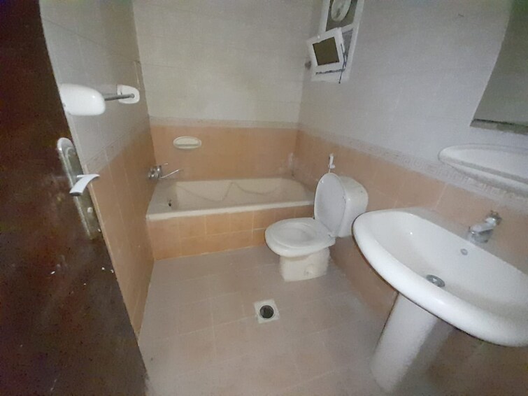 Muwaileh Building Apartment for Rent, Muwaileh, Sharjah