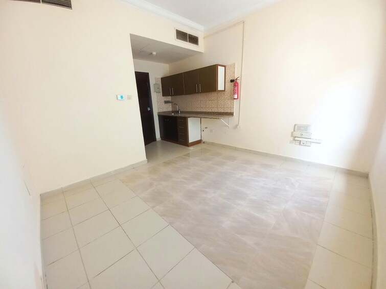 Muwaileh Building Apartment for Rent, Muwaileh, Sharjah