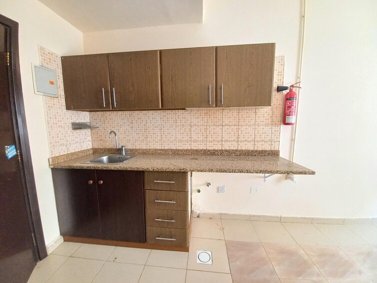 Muwaileh Building Apartment for Rent, Muwaileh, Sharjah