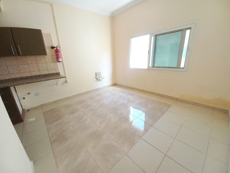Muwaileh Building Apartment for Rent, Muwaileh, Sharjah