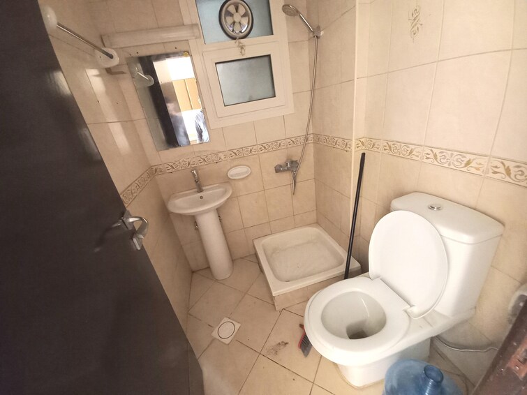 Muwaileh Building Apartment for Rent, Muwaileh, Sharjah