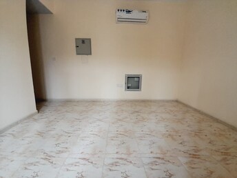 Studio Apartment For Rent in Muwaileh Building