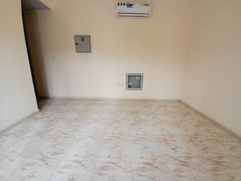 Studio Apartment For Rent in Muwaileh Building