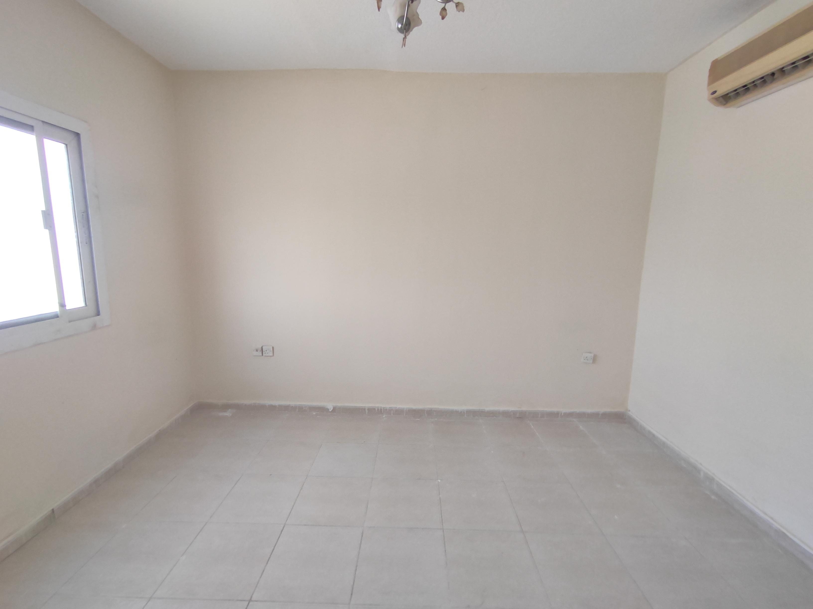 Muwaileh Building Apartment for Rent, Muwaileh, Sharjah