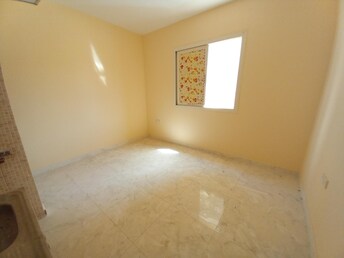 Studio Apartment For Rent in Muwaileh Building