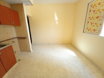 Studio Apartment For Rent in Muwaileh Building