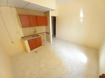 Studio Apartment For Rent in Muwaileh Building