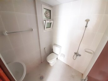 1 BR Apartment For Rent in Muwaileh Building