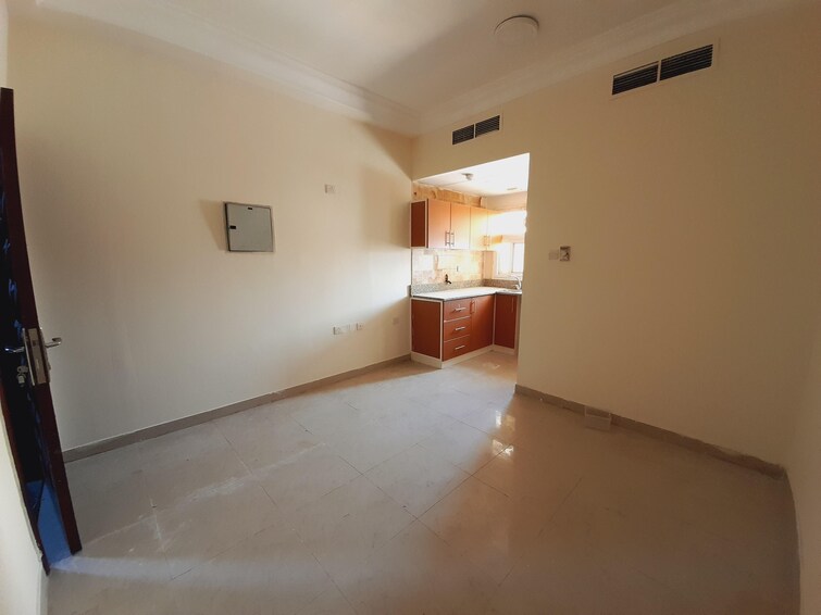 Muwaileh Building Apartment for Rent, Muwaileh, Sharjah