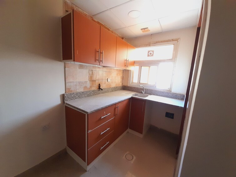 Muwaileh Building Apartment for Rent, Muwaileh, Sharjah
