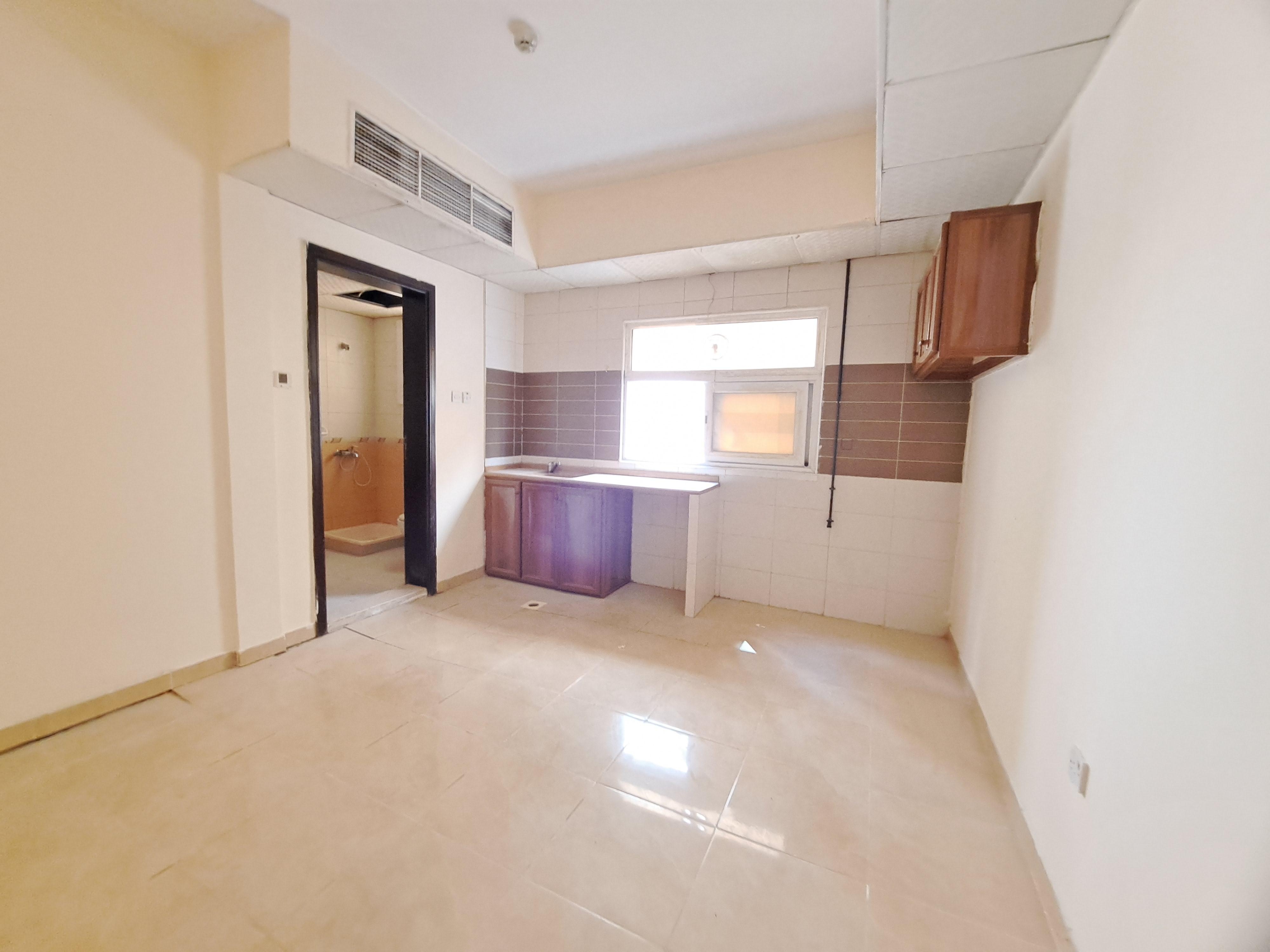 Muwaileh Building Apartment for Rent, Muwaileh, Sharjah