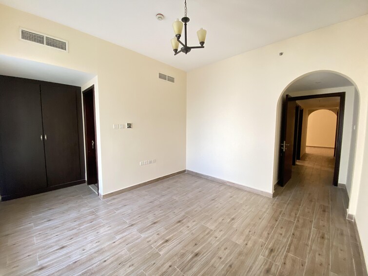 Muwaileh Building Apartment for Rent, Muwaileh, Sharjah