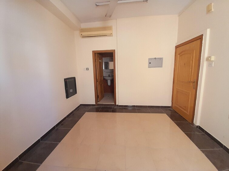 Muwaileh Building Apartment for Rent, Muwaileh, Sharjah