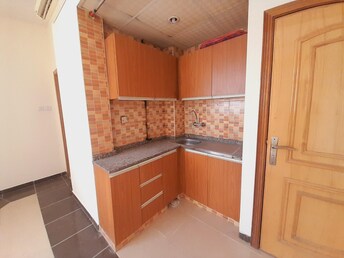 Studio Apartment For Rent in Muwaileh Building