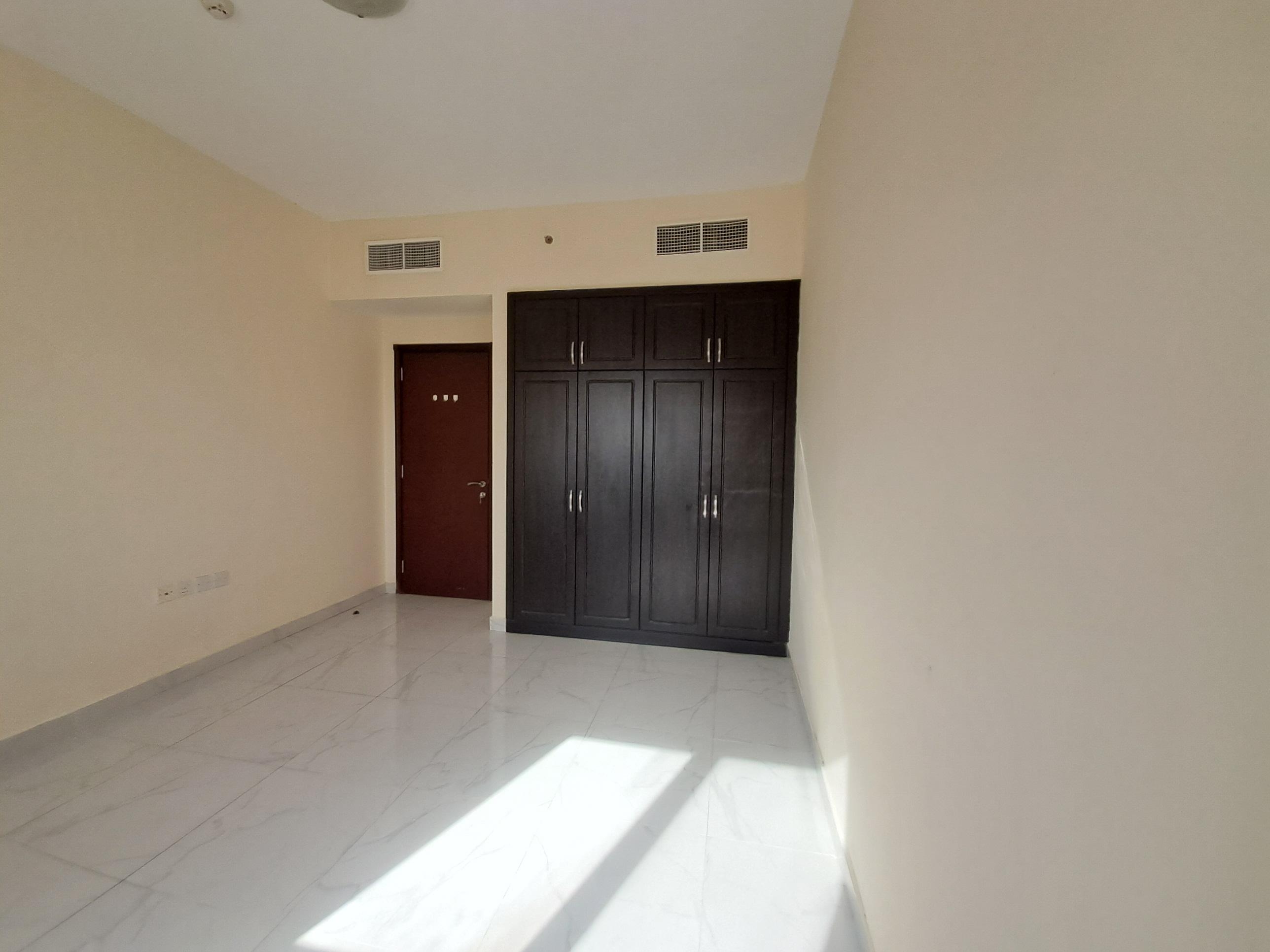  Apartment for Rent, Muwailih Commercial, Sharjah