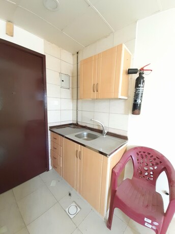 Studio Apartment For Rent in Muwaileh Building