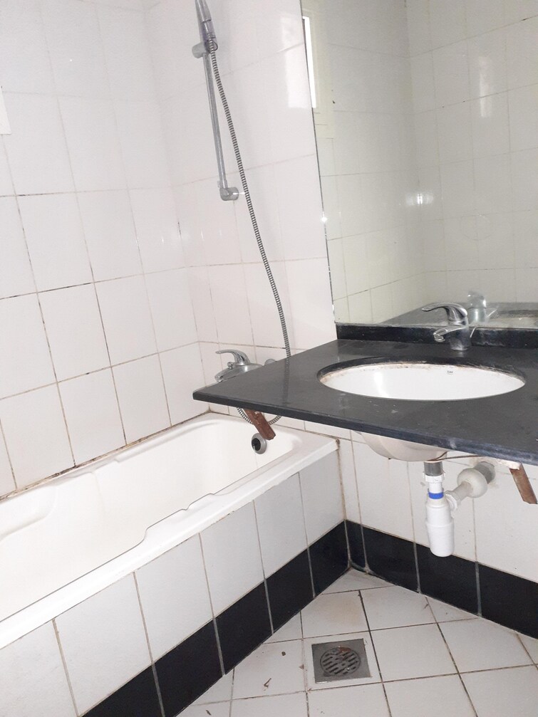 Lulu Tower Apartment for Rent, Al Nahda (Sharjah), Sharjah