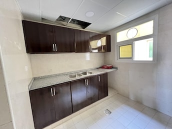 5209 Muweilah Building Apartment for Rent, Muwailih Commercial, Sharjah