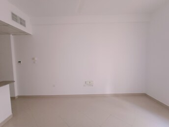 1 BR Apartment For Rent in Muwaileh Building