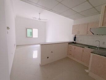 1 BR Apartment For Rent in Muwaileh Building