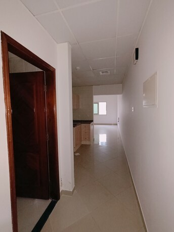 Studio Apartment For Rent in Muwaileh Building