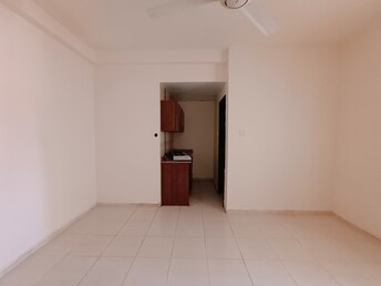 Studio Apartment For Rent in Muwaileh Building