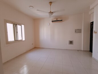 Studio Apartment For Rent in Muwaileh Building