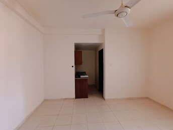 Studio Apartment For Rent in Muwaileh Building