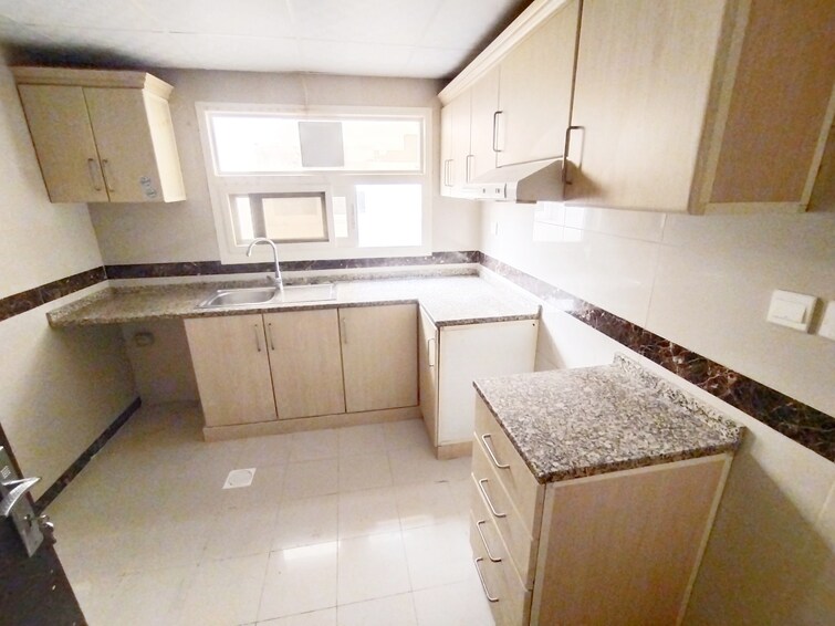  Apartment for Rent, Muwailih Commercial, Sharjah