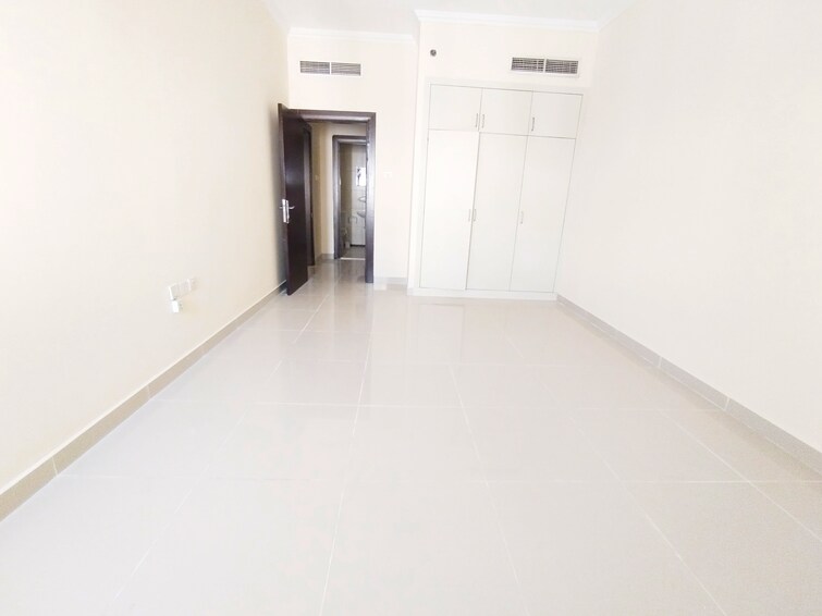  Apartment for Rent, Muwailih Commercial, Sharjah
