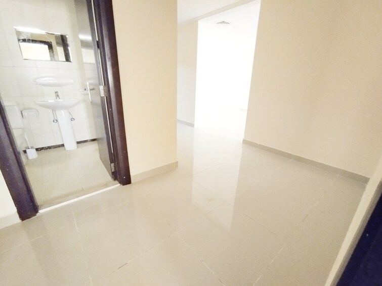  Apartment for Rent, Muwailih Commercial, Sharjah