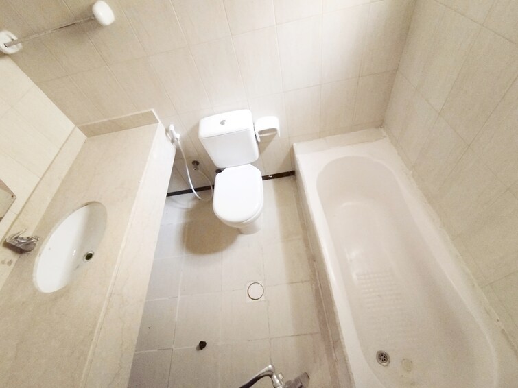  Apartment for Rent, Muwailih Commercial, Sharjah