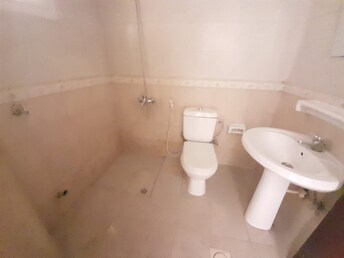 Studio Apartment For Rent in Muwaileh Building