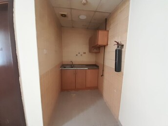 Studio Apartment For Rent in Muwaileh Building