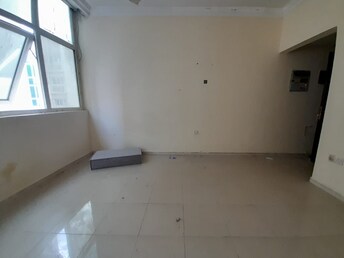 Studio Apartment For Rent in Muwaileh Building