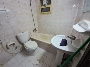 1 BR Apartment For Rent in Muwaileh Building