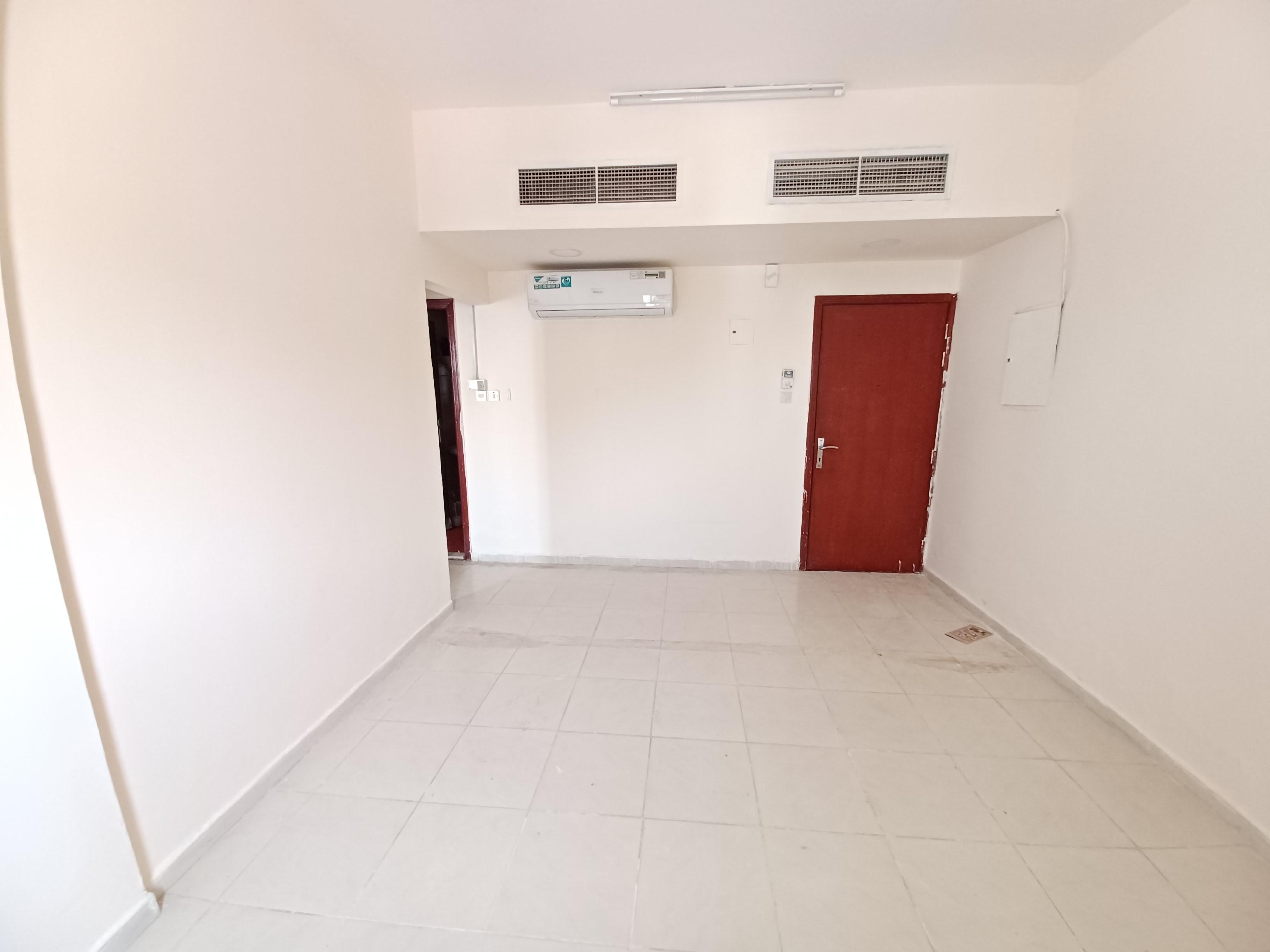 Muwaileh Building Apartment for Rent, Muwaileh, Sharjah