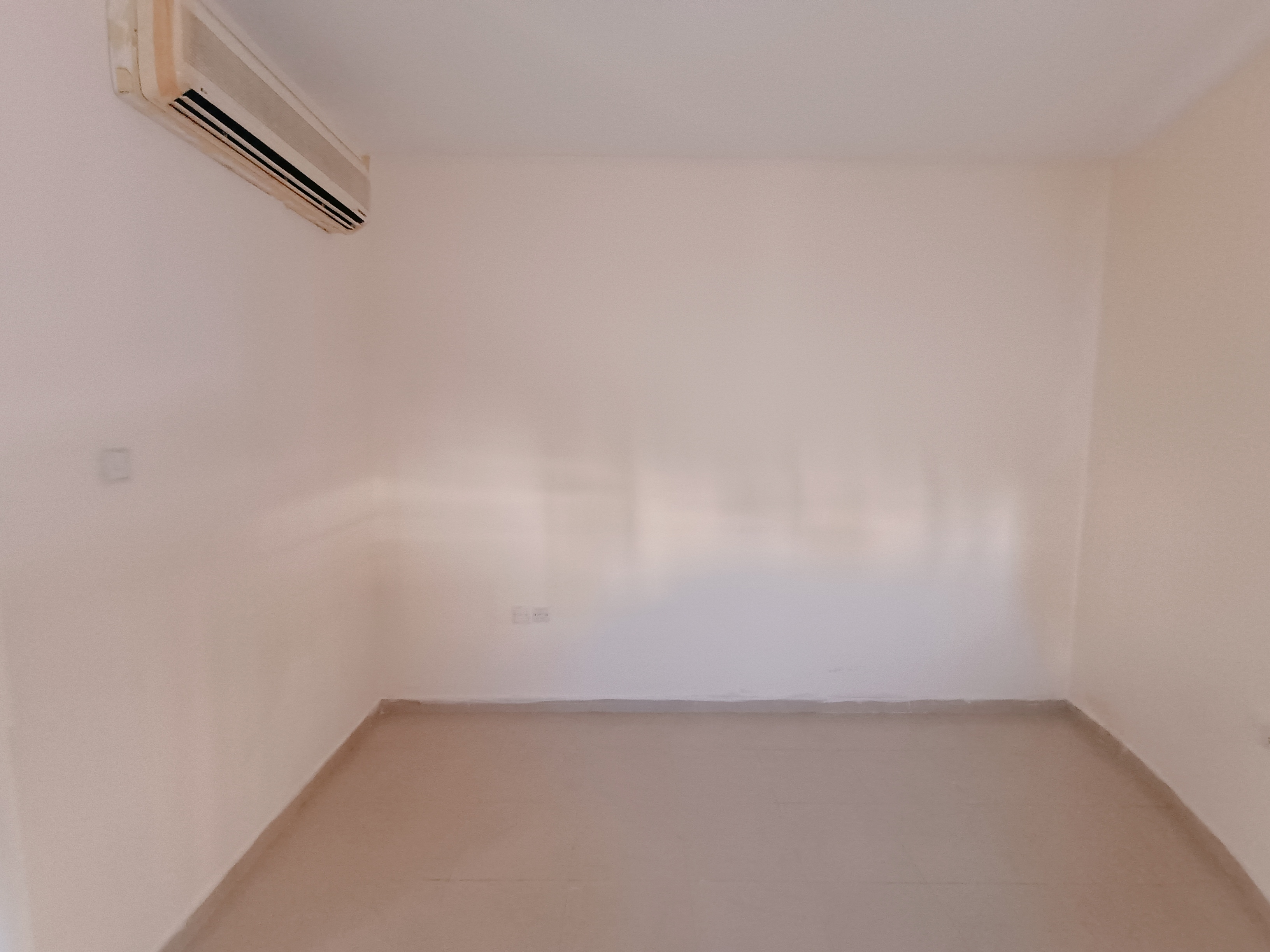 Muwaileh Building Apartment for Rent, Muwaileh, Sharjah