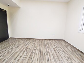 1 BR Apartment For Rent in Muwaileh Building