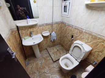 1 BR Apartment For Rent in Muwaileh Building