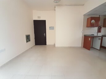 Studio Apartment For Rent in Muwaileh Building