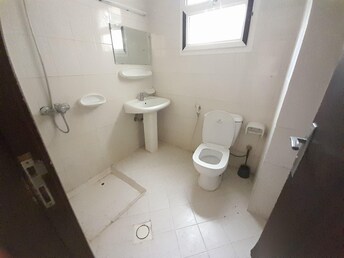 Studio Apartment For Rent in Muwaileh Building