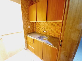 Studio Apartment For Rent in Muwaileh Building