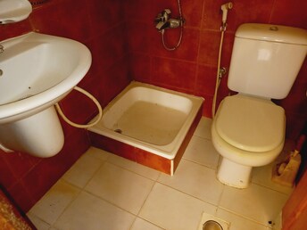 Studio Apartment For Rent in Muwaileh Building