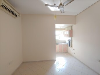 Studio Apartment For Rent in Muwaileh