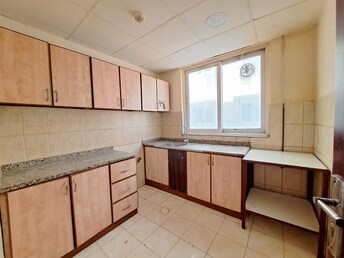 1 BR Apartment For Rent in Muwaileh Building