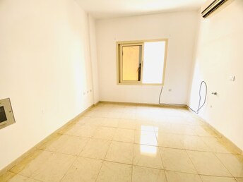 Studio Apartment For Rent in Muwaileh Building