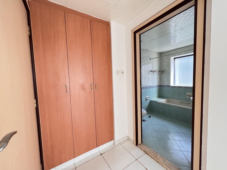 Sharjah Tower Taawun Apartment for Rent, Al Taawun, Sharjah